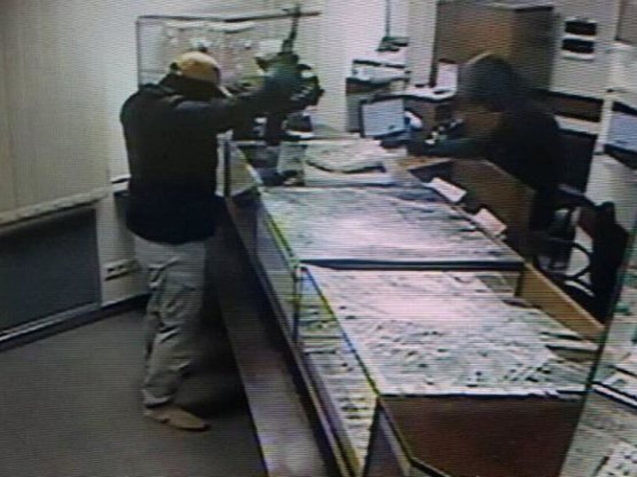 Грабіжники викрали ювелірних прикрас на 5 млн грн