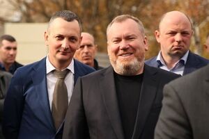 Валентин Резніченко (в центрі): Амбулаторія відповідатиме сучасним технічним вимогам