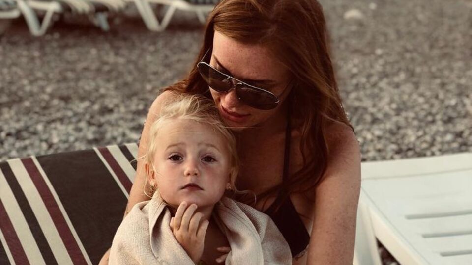 Слава показала, как ее дочь прихорашивается