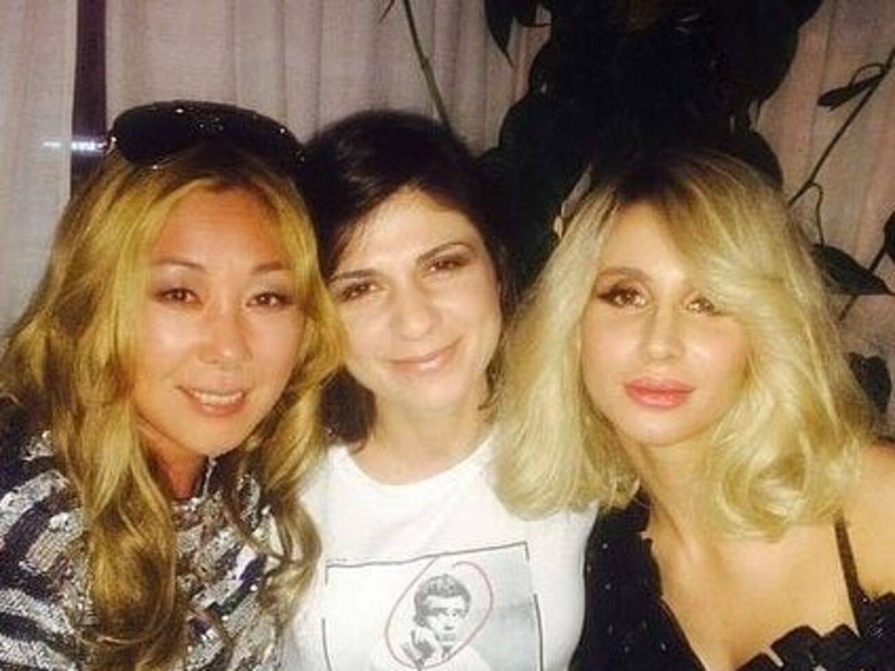 Цой (на фото слева):&nbsp;Мы с тобой. Все будет хорошо