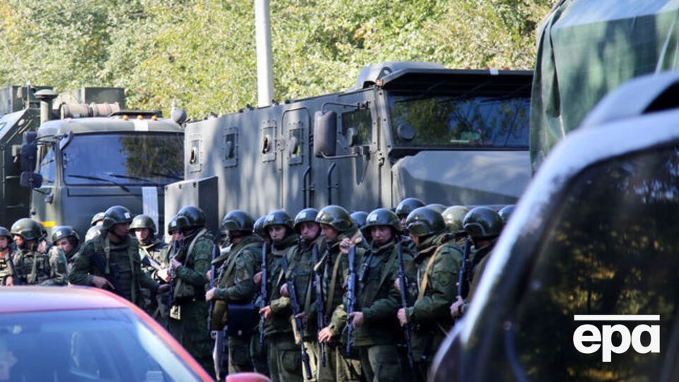 17 жовтня внаслідок вибуху і стрілянини в коледжі Керчі загинула 21 людина