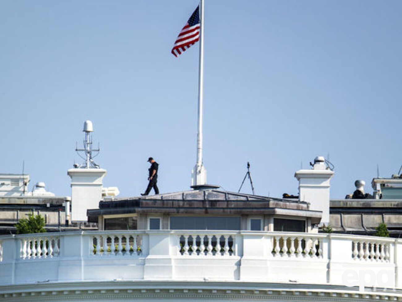 У спецслужбах стверджують, що підозрілих листів у Білий дім не надходило