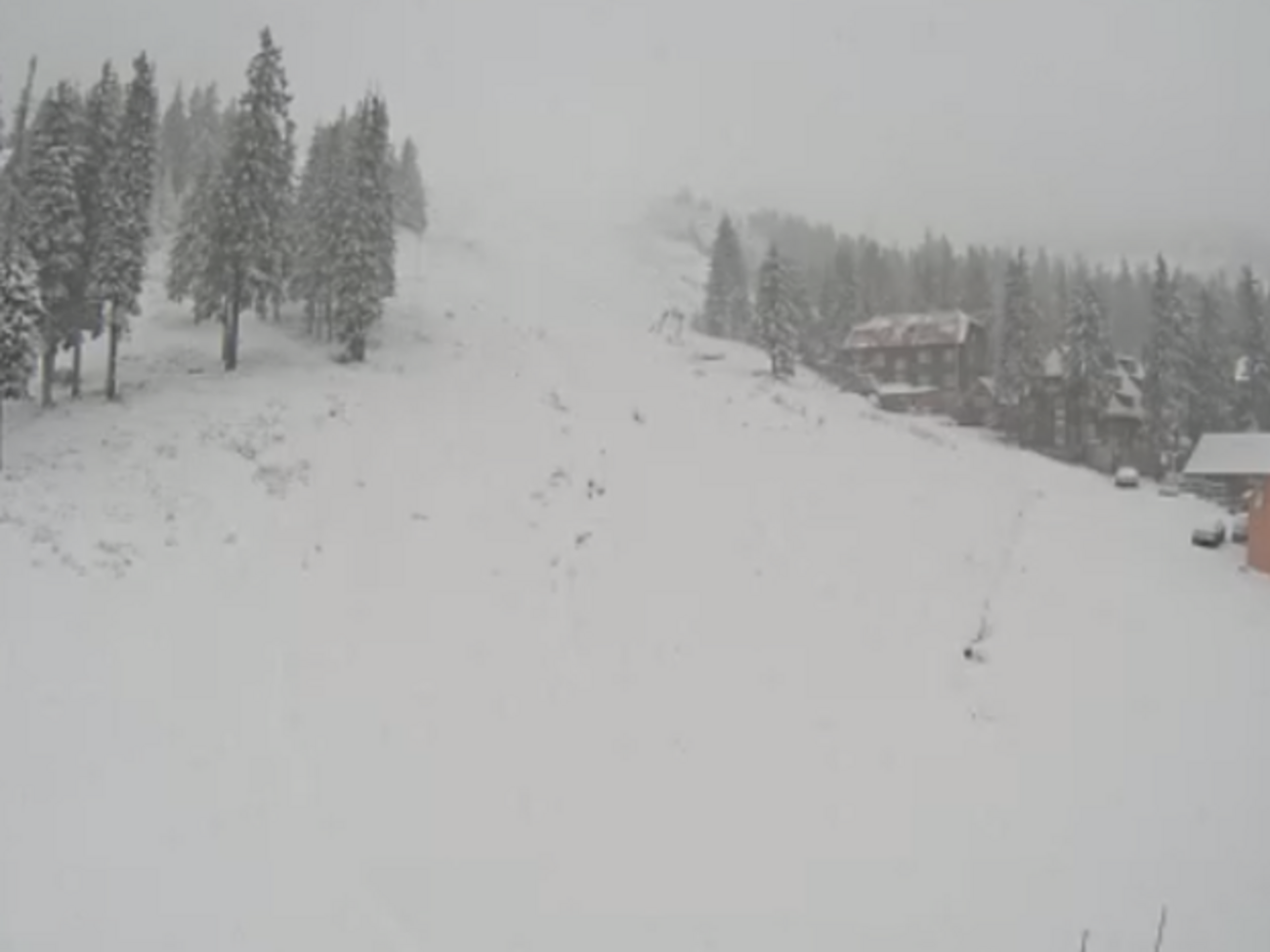 Очікують, що сніг у Карпатах буде падати ще 25-го і 26 жовтня