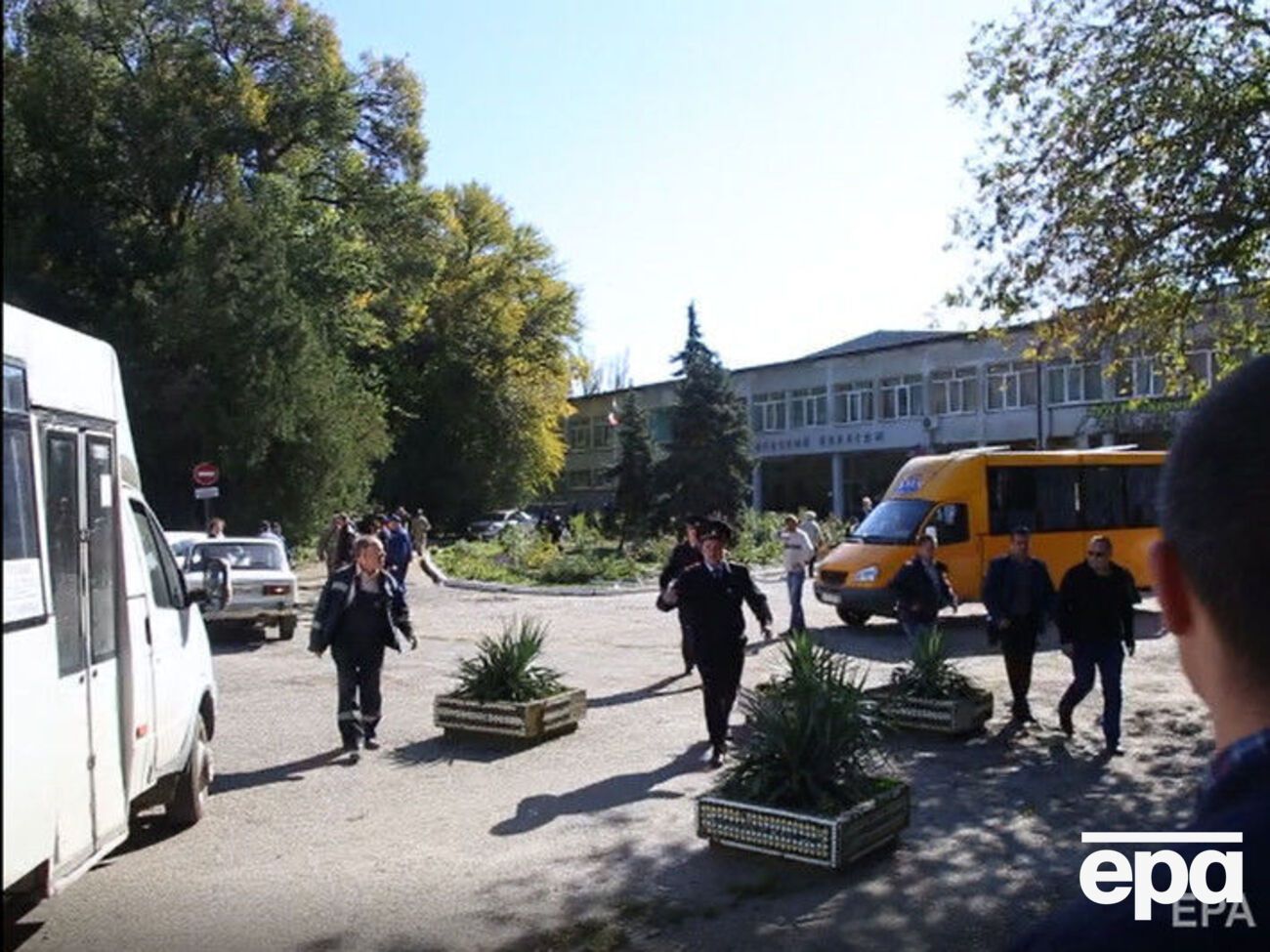 Масове вбивство в керченському коледжі сталося 17 жовтня