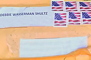 Обратным адресом на конвертах с бомбами значится офис конгрессмена от Демократической партии Дебби Вассерман-Шульц