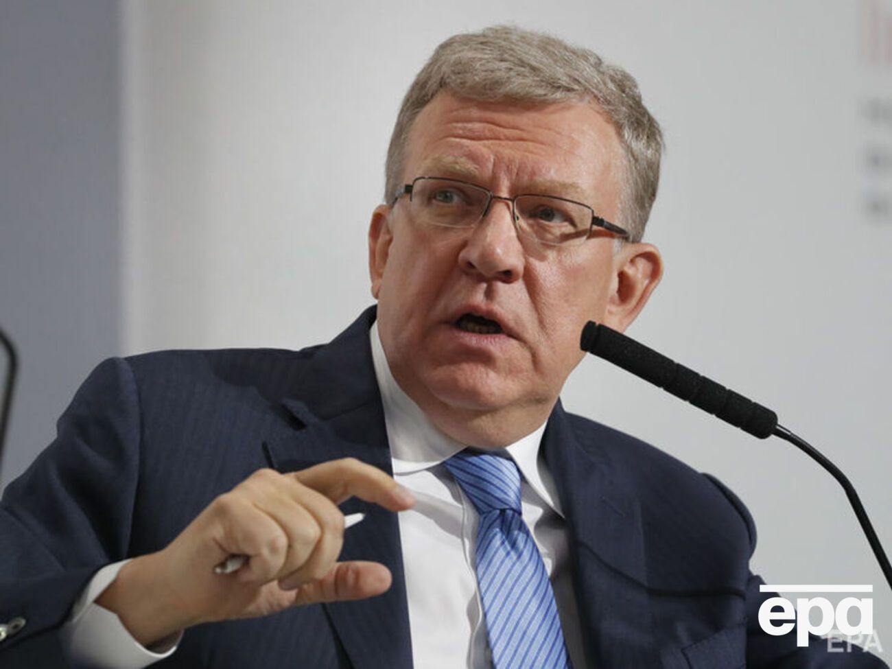 Кудрин считает, что рост цен на нефть увеличит отток капитала из России