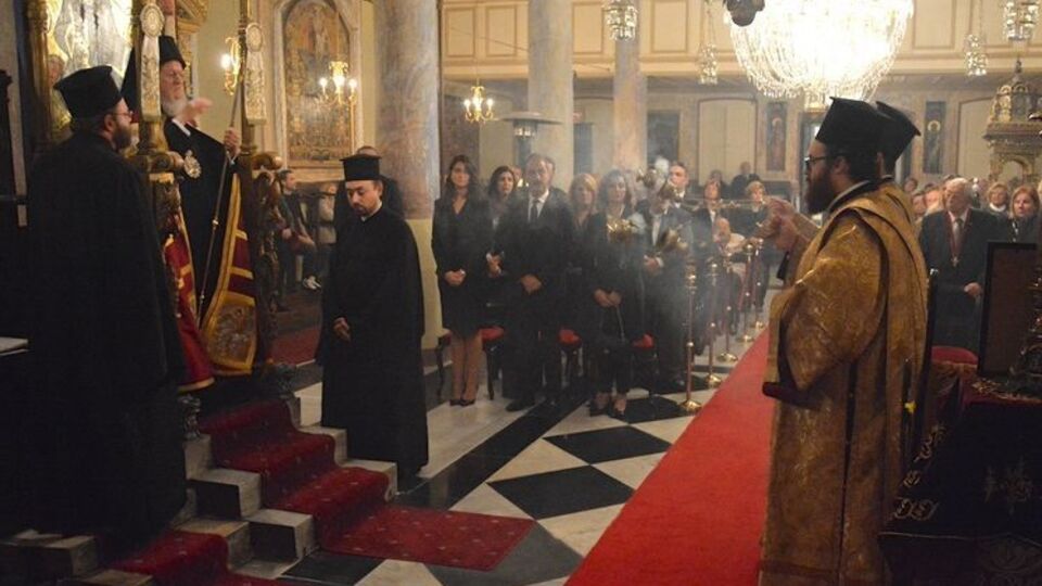 Єрусалим і Константинополь зміцнюють зв'язки у відповідь на дії Москви, пише Orthodoxia.info