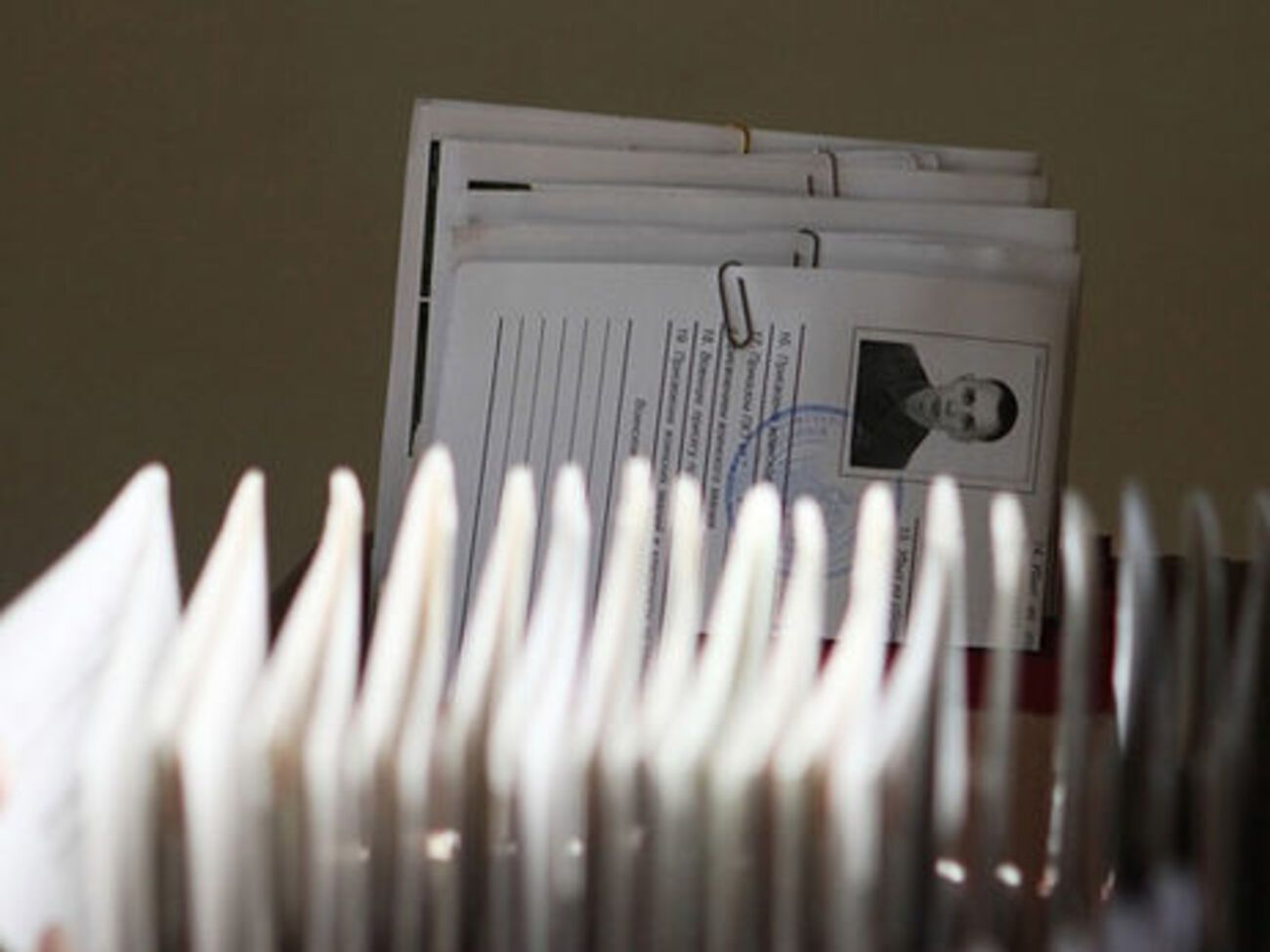 Представитель президента Украины сообщил, что россиянам&nbsp;будет сложнее призвать в армию человека, который состоит на украинском воинском учете