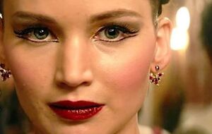Лоуренс снялась для Dior