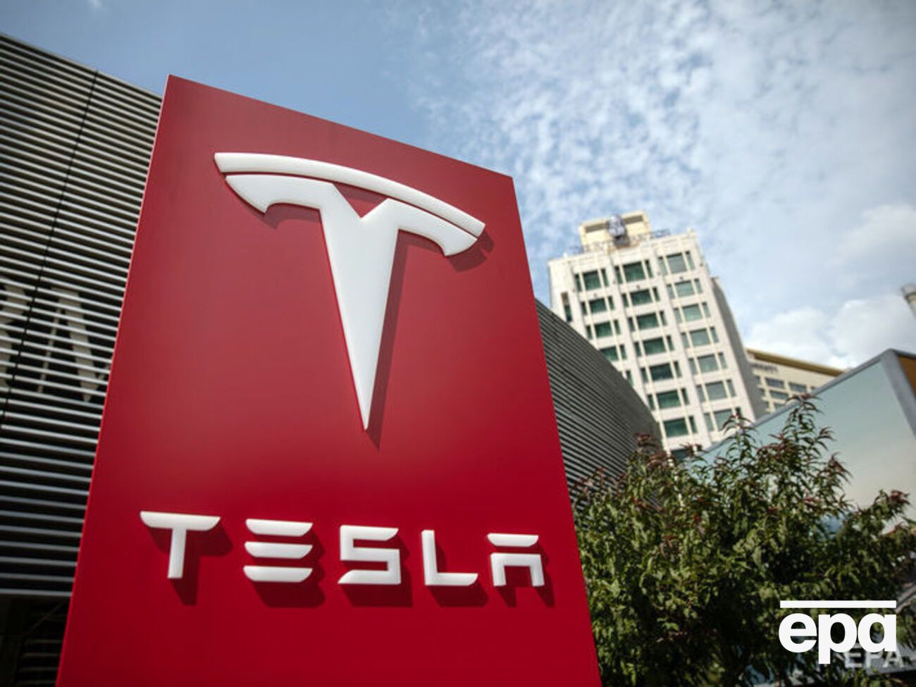 Выручка Tesla в III квартале 2018 года составила $6,8 млрд