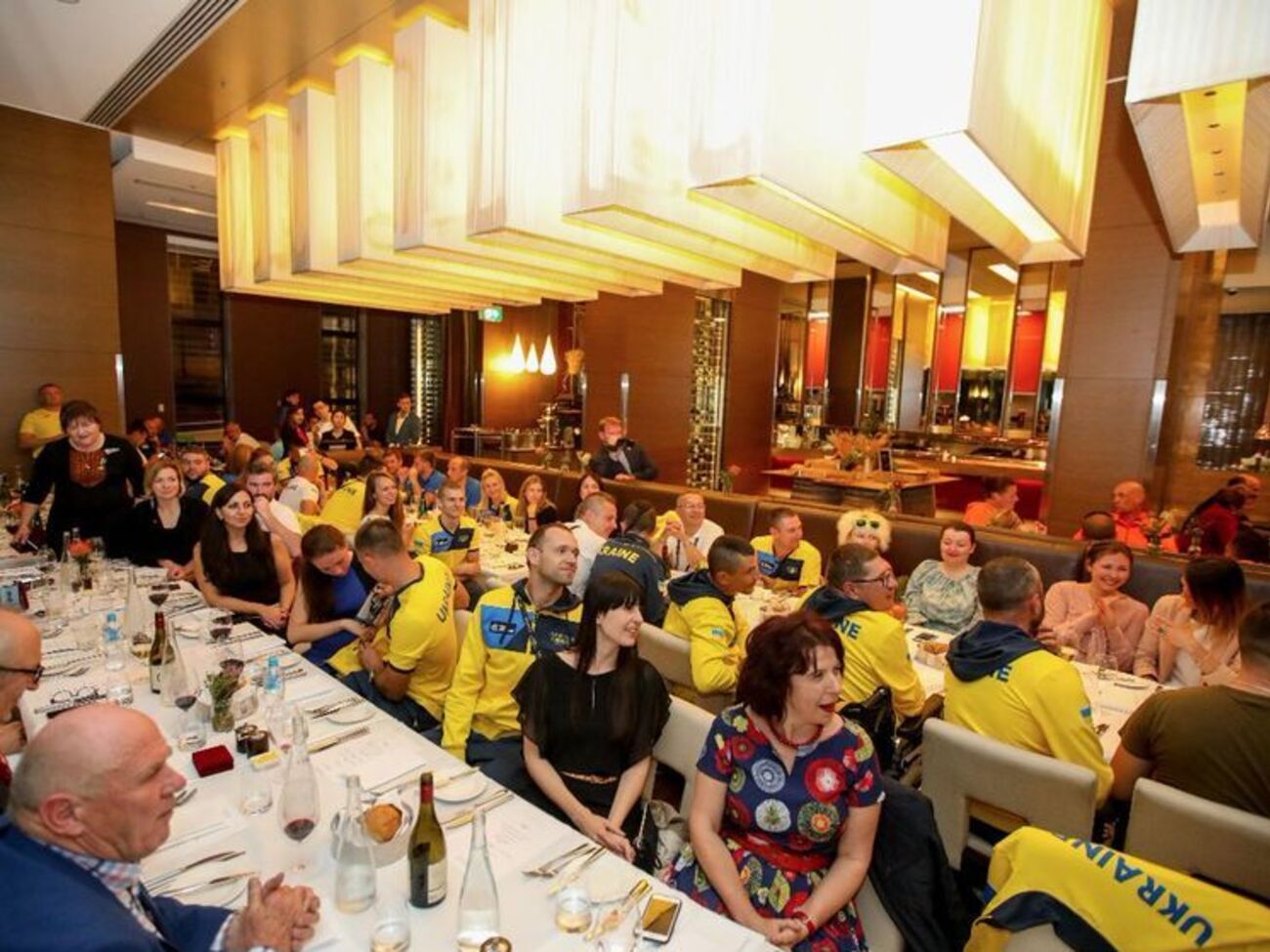 Аваков нагородив учасників української команди на "Іграх нескорених"