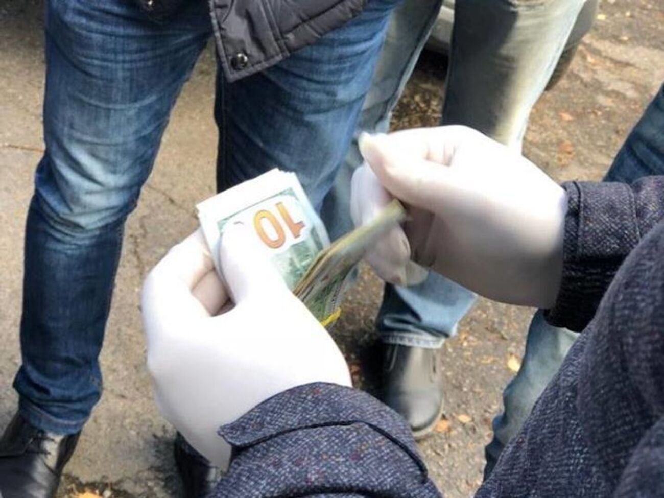 Сотрудников Госэкоинспекции задержали в порядке ст. 208 УПК