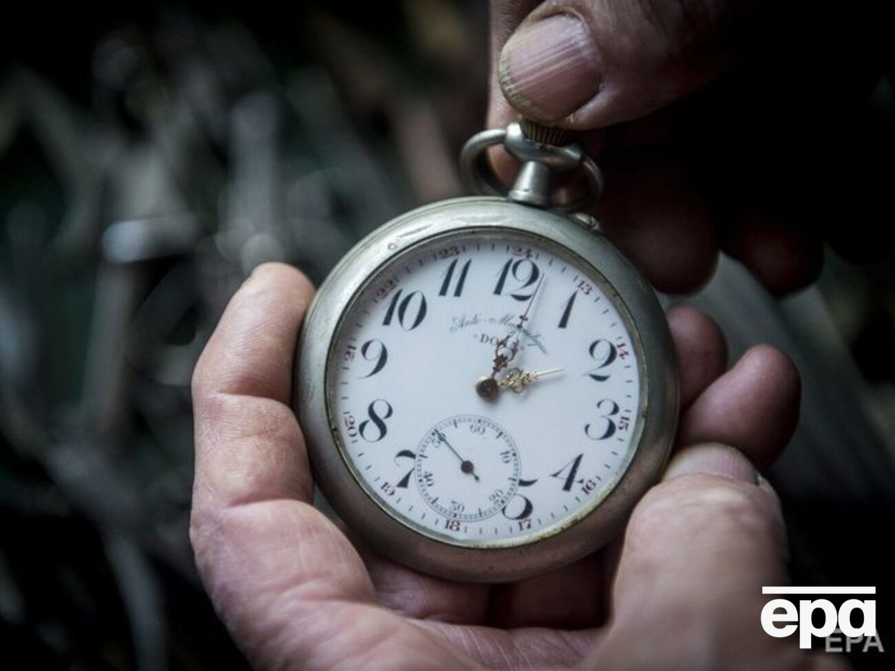 Украина переходит на зимнее время