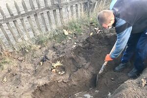 Тіла вбитих підозрювані закопували у дворі будинку, в якому мешкали