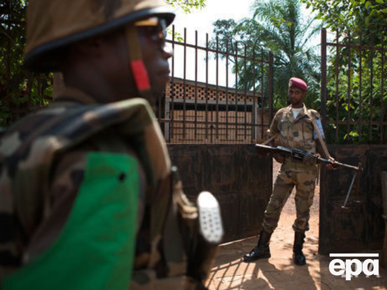 У зв'язку з відстороненням глави парламенту ЦАР владі країни висунули ультиматум