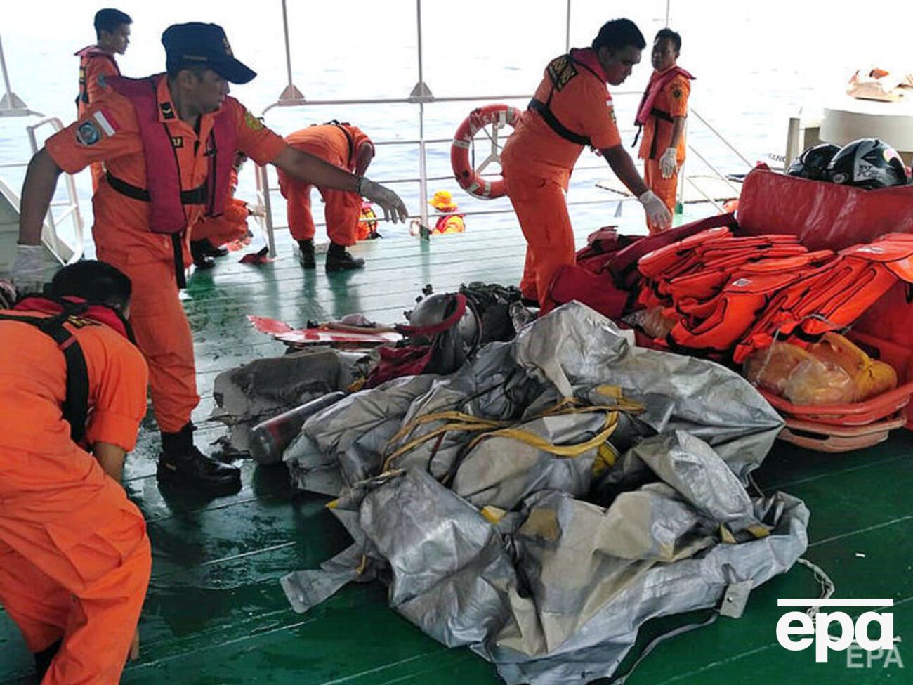 На месте падения самолета идет поисковая операция&nbsp;