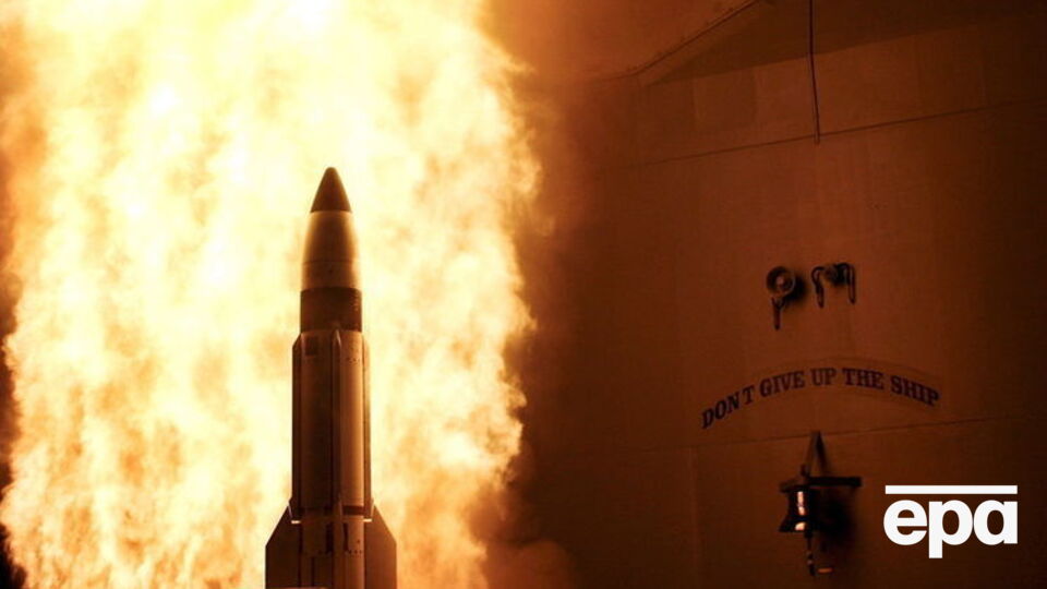 Управляемая ракета-перехватчик SM-3, запущенная с эсминца "Джон Финн", уничтожила учебную ракету