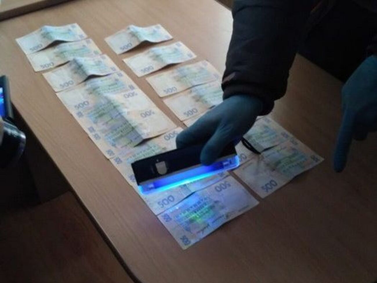 Уголовное производство открыли по ч. 3 ст. 368 (получение взятки в особо крупном размере) Уголовного кодекса Украины