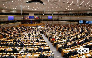 Резолюцію підтримало 355 депутатів