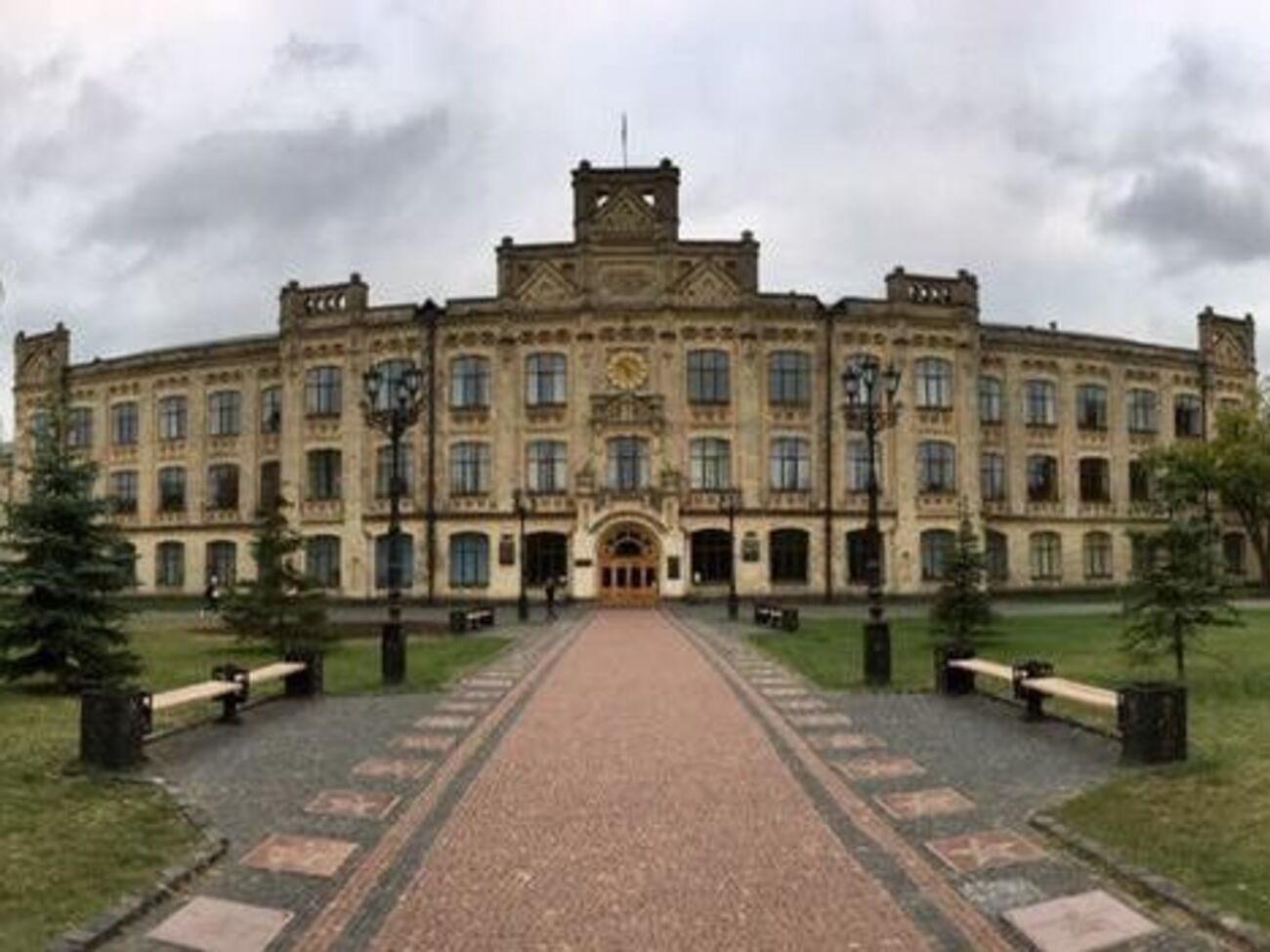 КПИ оказался в центре коррупционного скандала