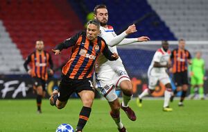 Матч "Лион" – "Шахтер" завершился со счетом 2:2