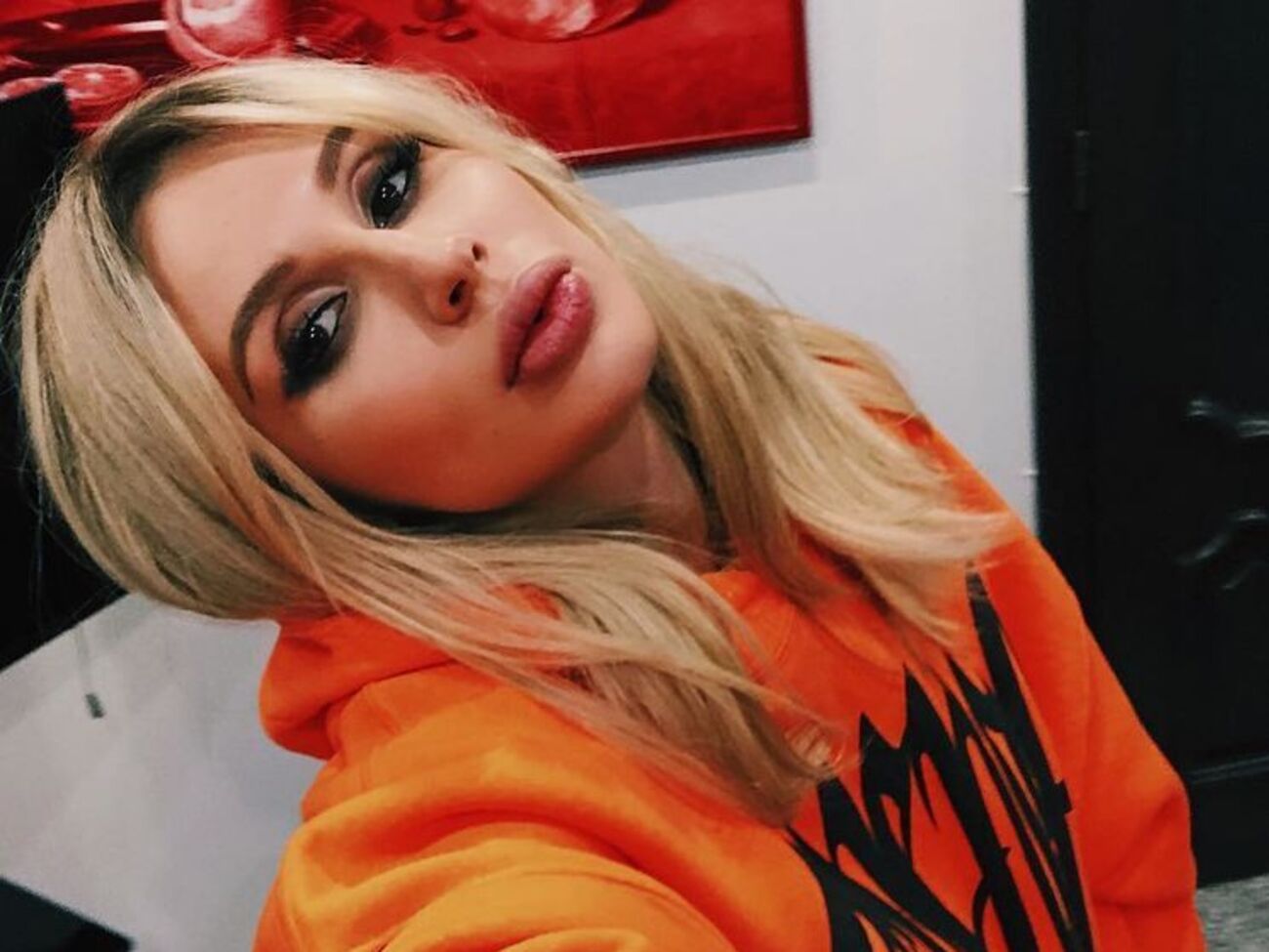 Loboda:&nbsp;Моя благодарность и глубочайшее уважение людям, которые дают нам возможность видеть и слышать друг друга