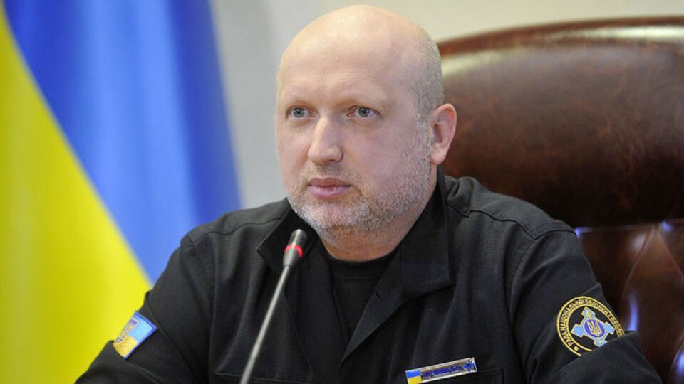 Турчинов: Ми зміцнюємо потенціал і військову присутність в Азовському морі
