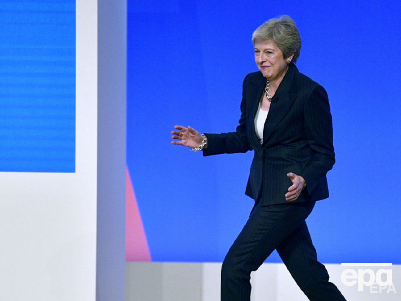 Мей танцювала під Dancing&nbsp;Queen