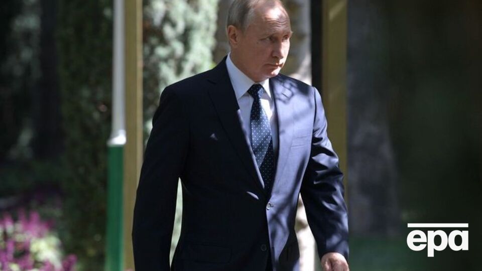 Путін порівняв шпигунів із повіями