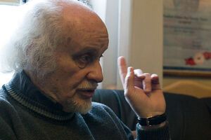 В 1988 году Митницкий получил звание Народного артиста Украинской ССР, а в 2004 стал Народным артистом России