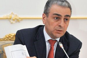 ЗМІ пишуть, що Карапетян повертався з полювання