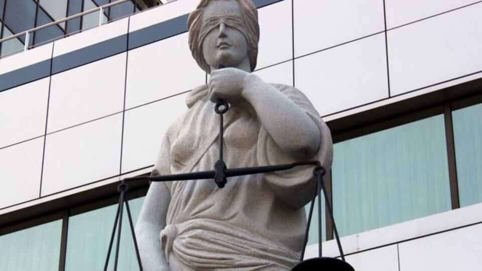 31,3% опитаних сказали, що протягом останніх трьох-чотирьох років їхнє ставлення до судів погіршилося