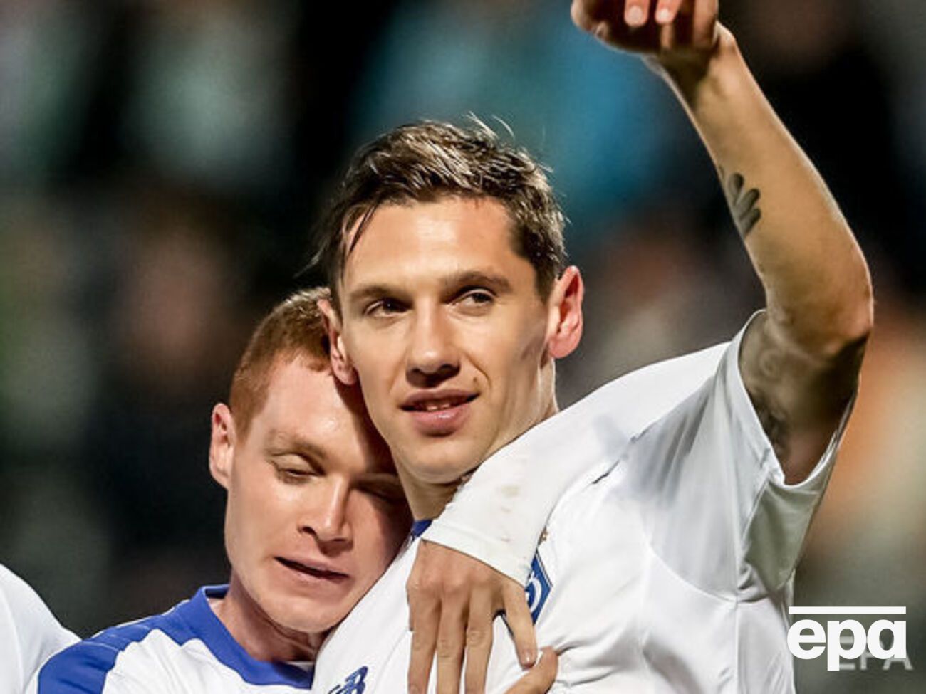 В составе "Динамо" забивали Цыганков (слева) и Гармаш