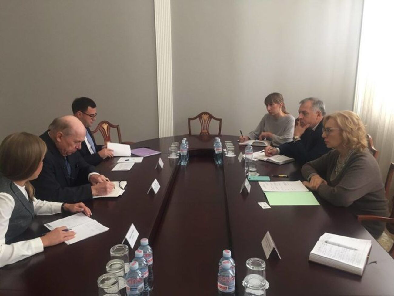 Денисова провела рабочую встречу с Фришем