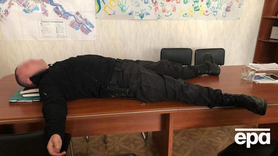 В ходе операции по задержанию Янголенко вызвали "скорую"