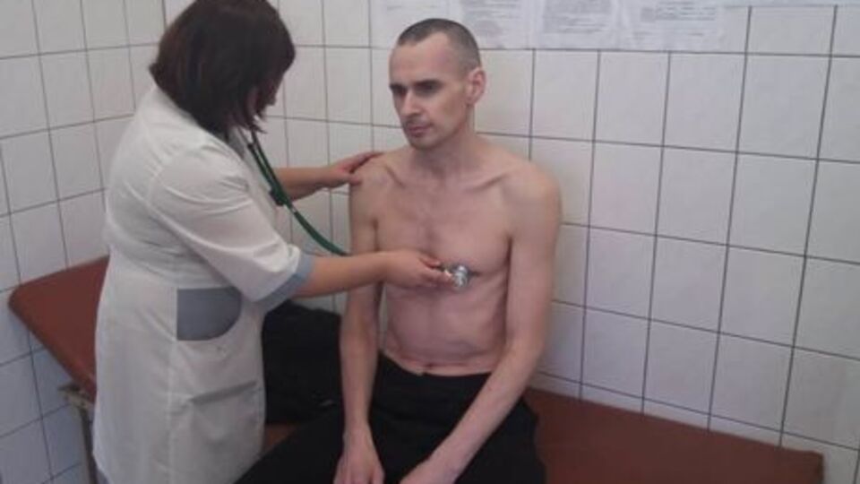 Сенцов: Последнее обследование показало, что "полетели" внутренние органы