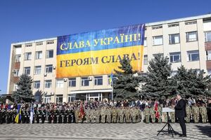 Порошенко заявил, что подпишет закон, в Болграде Одесской области