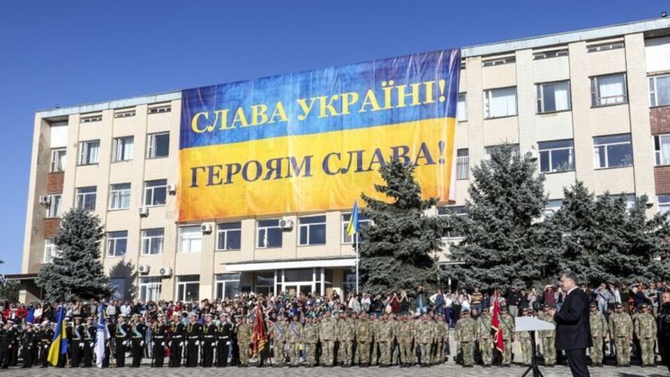 Порошенко заявил, что подпишет закон, в Болграде Одесской области