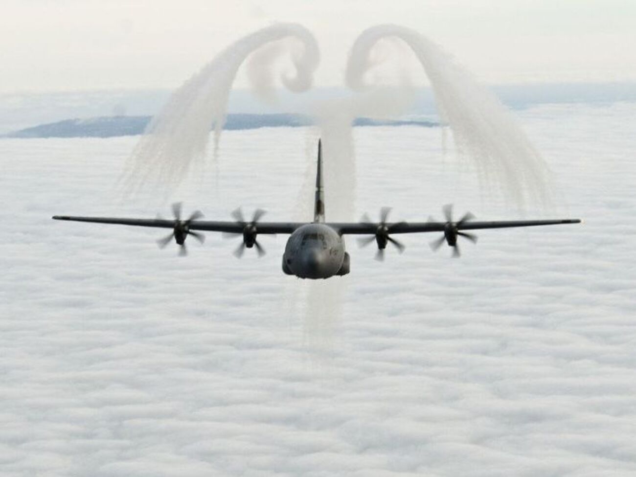 Літаки прибули в Україну 6 жовтня