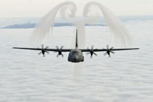 Самолеты прибыли в Украину 6 октября