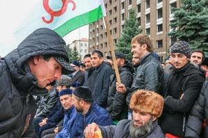 Гозман: Зараз у Магасі, в Інгушетії стоять люди, які не хочуть віддавати свою землю сусідам