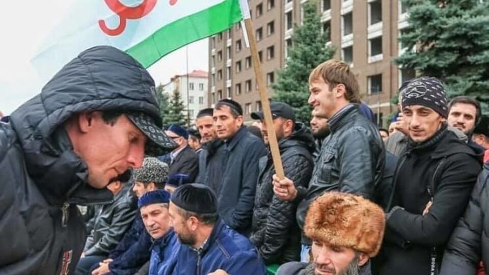 Гозман: Зараз у Магасі, в Інгушетії стоять люди, які не хочуть віддавати свою землю сусідам