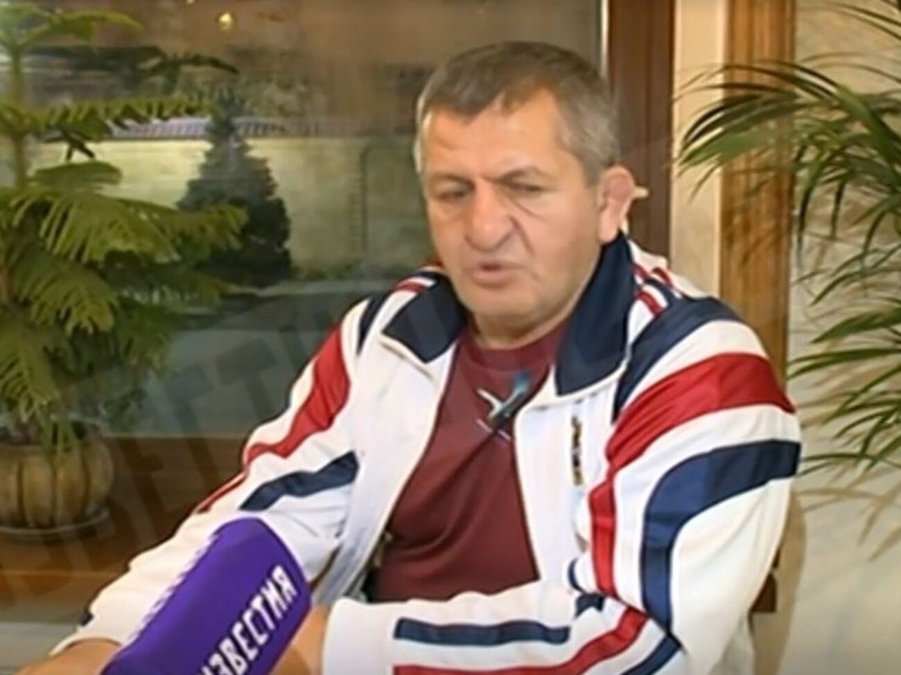 Абдулманап Нурмагомедов:&nbsp;Прыгнул ногами вперед. Это, конечно, был предел моих нервных потрясений