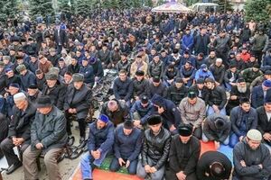 Протестувальники в Інгушетії перенесли намети і лавки з центральної площі на центральний проспект