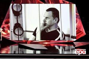 Сенцов прекратил голодовку 6 октября