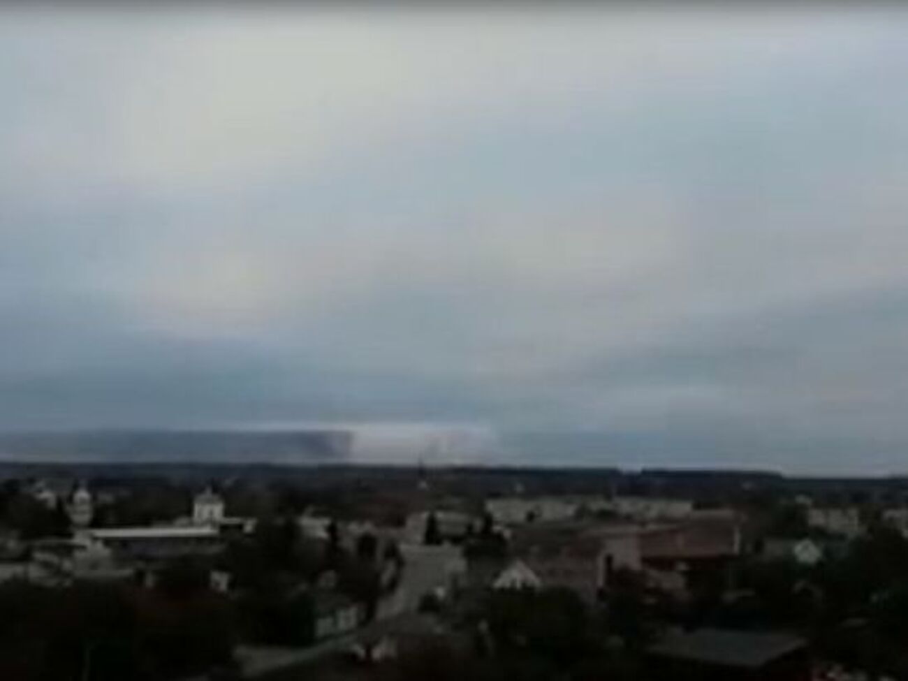 Над зоной пожара закрыто воздушное пространство в радиусе 30 км