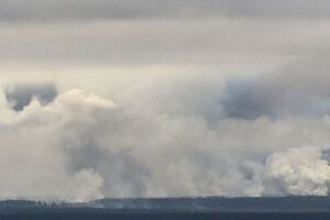 У ніч на 9 жовтня в районі селища Дружба Ічнянського району Чернігівської області почали вибухати боєприпаси
