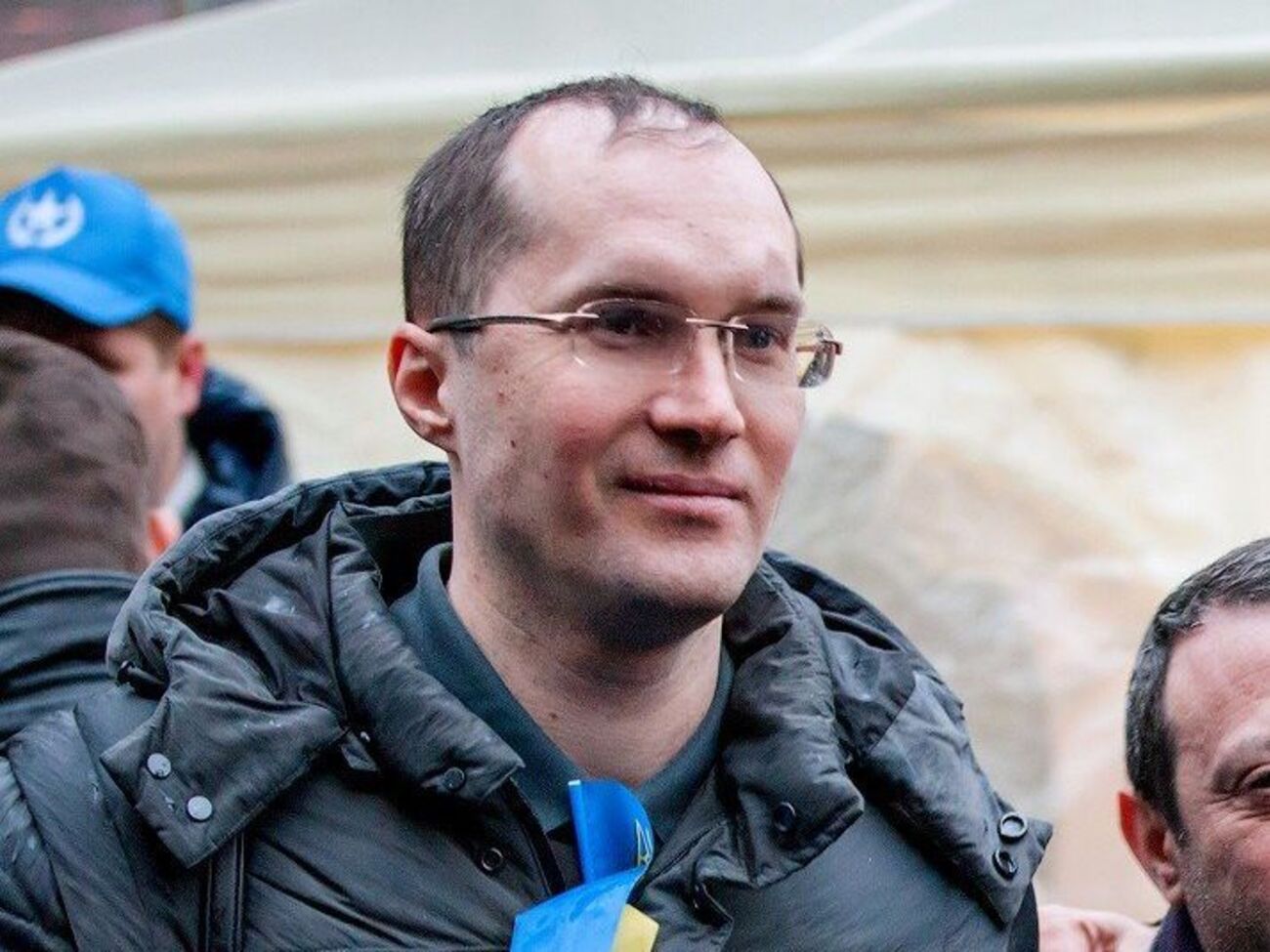 Бутусов надеется, что "руководство страны откроет глаза и начнет принимать решения"