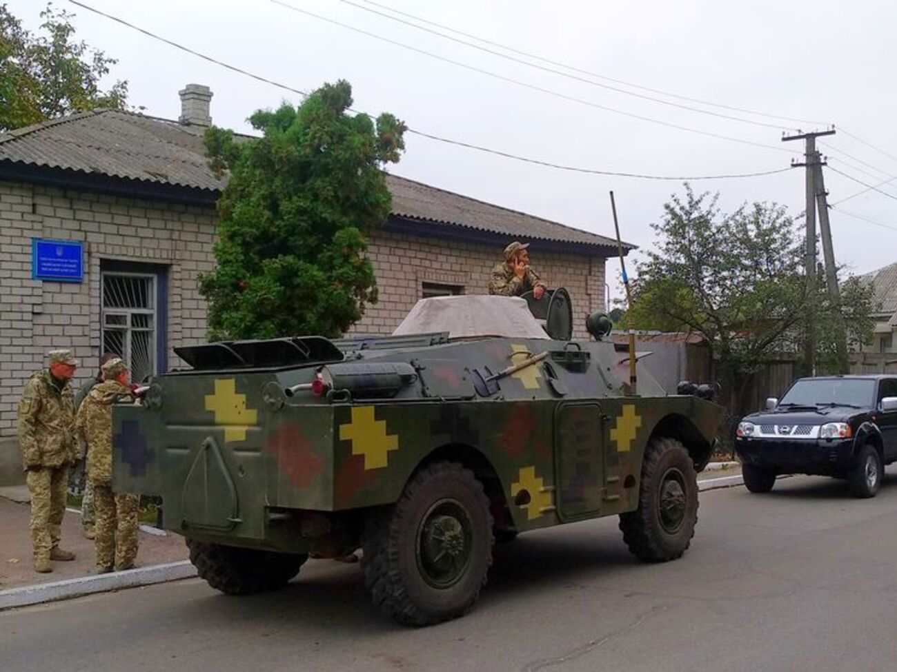 Для евакуації жителів використовували бронетехніку