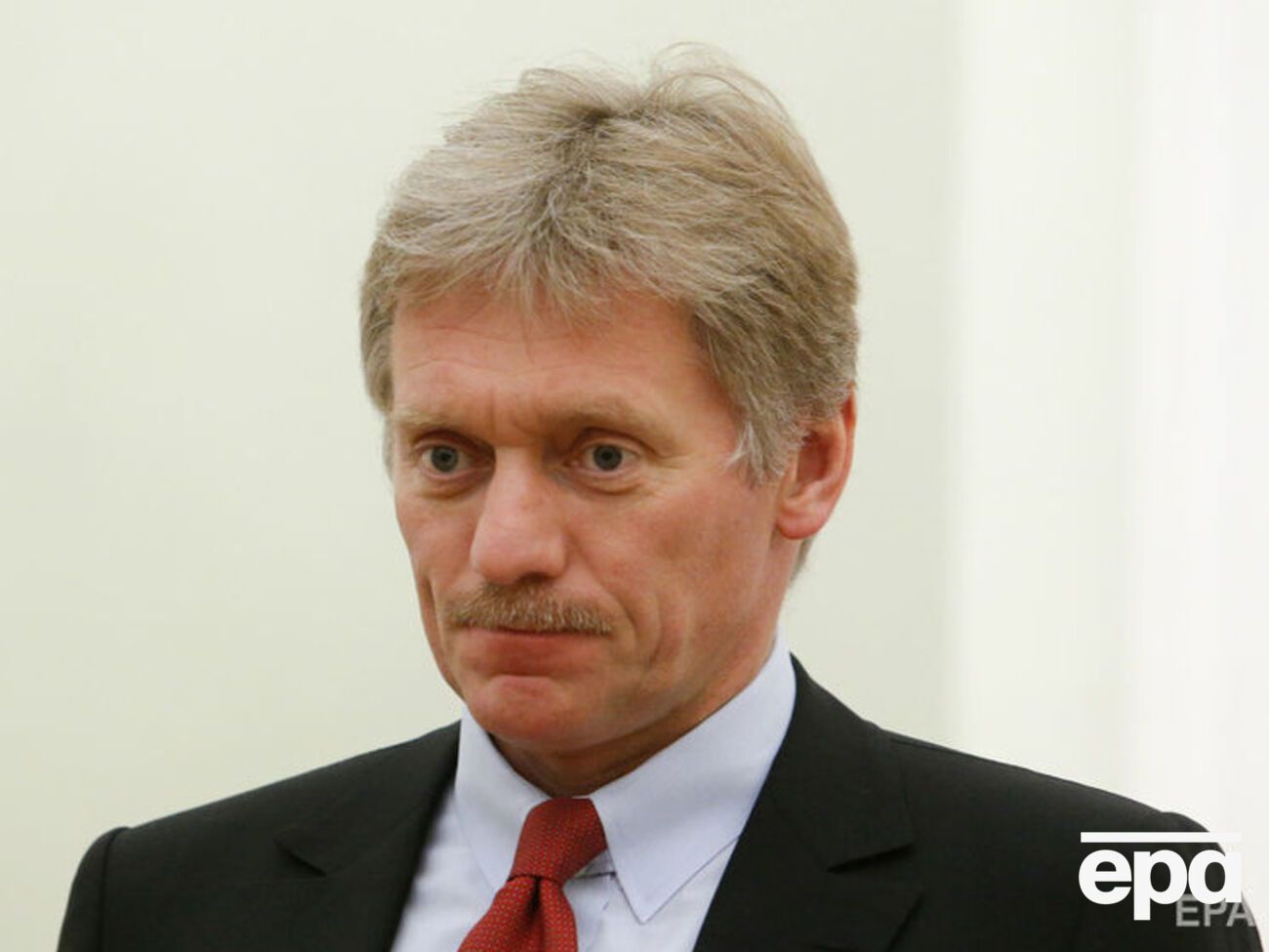 Песков не стал комментировать информацию СМИ о Чепиге и Мишкине